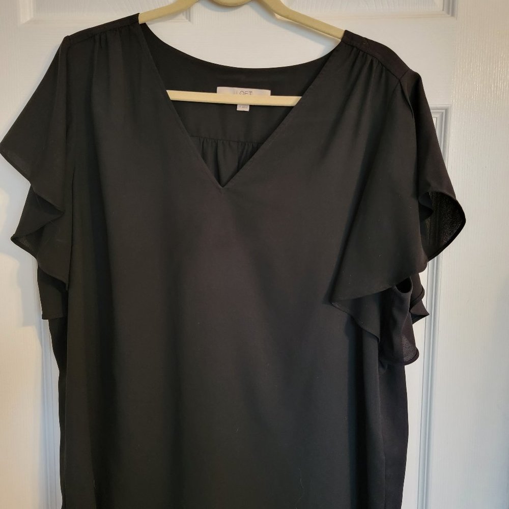 Plus Size Black Flutter Sleeve Top By Loft Size 18 - image 1